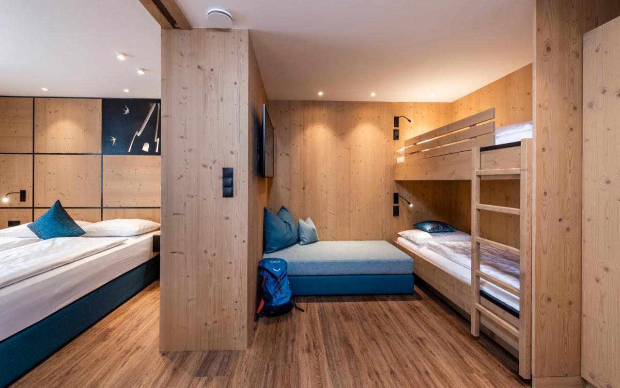 Roesslwirt Hotel Barbiano  Bagian luar foto